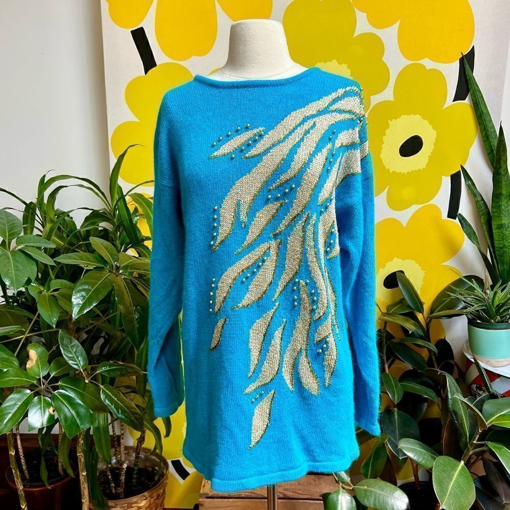 Gorgeous Vintage 80s Aqua Silk Rabbit Wool Sequin Beaded Sweater